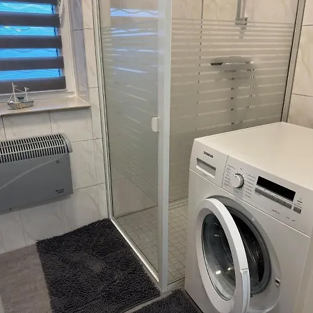 Apartament Bitterfeld Apartment, Modern Und Gemuetlich Holzweissig